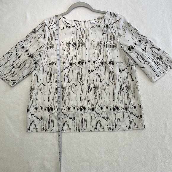 DKNY Women’s Top - Picture 2 of 9